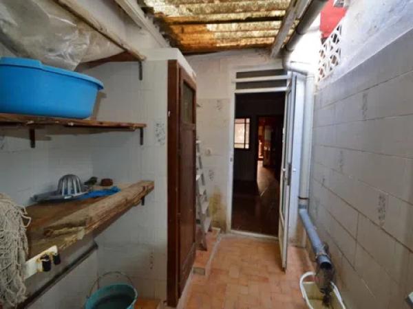 Chalet pareado en calle Alberto Sentí