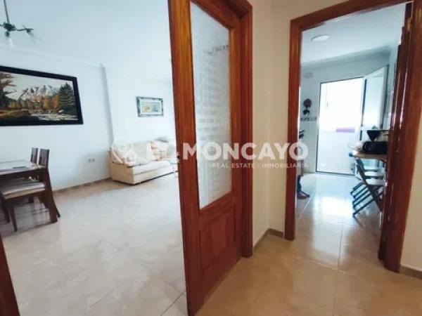 Piso en avenida de la Comunidad Valenciana