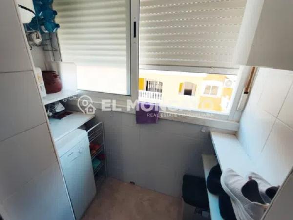 Piso en avenida de la Comunidad Valenciana