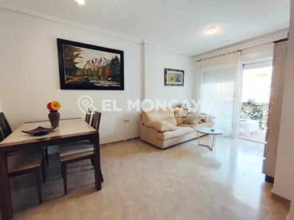 Piso en avenida de la Comunidad Valenciana