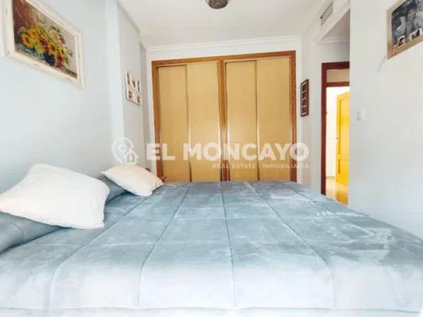 Piso en avenida de la Comunidad Valenciana