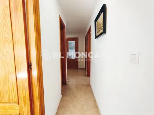 Piso en avenida de la Comunidad Valenciana