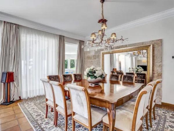 Casa independiente en calle Guatlla