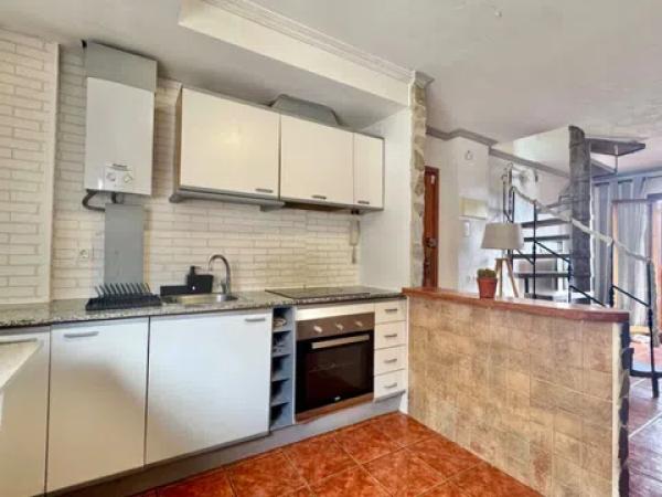 Dúplex en calle Àsia