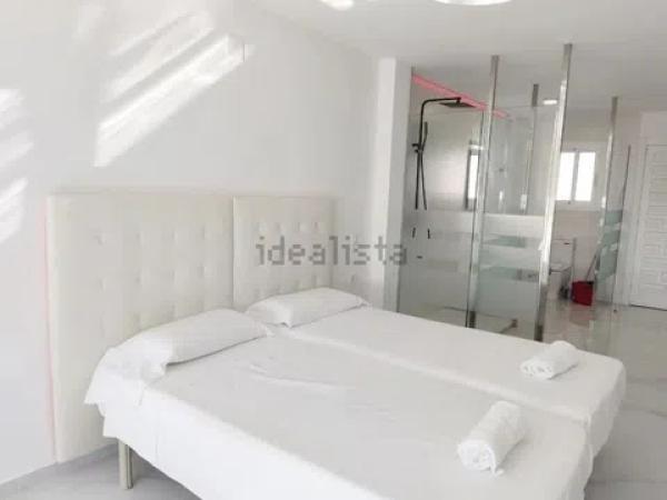 Estudio en Playa de Levante