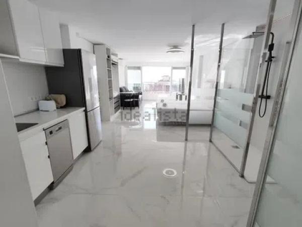 Estudio en Playa de Levante