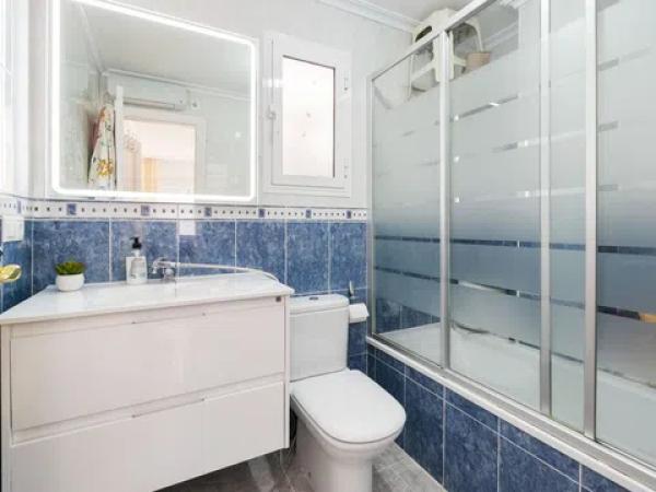 Piso en calle Diego Montesinos