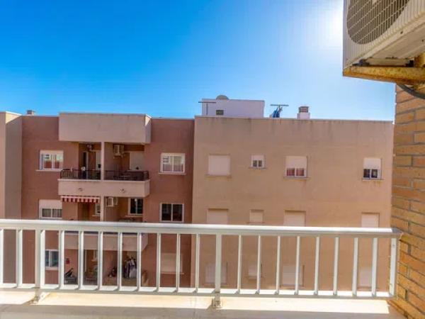 Piso en calle Diego Montesinos