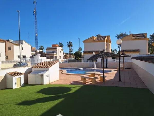 Chalet en Urbanizaciones