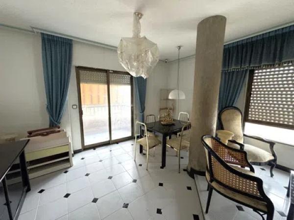 Piso en calle Miguel Hernández