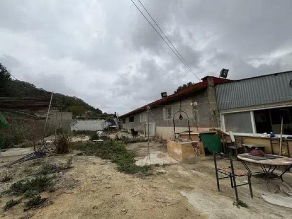 Piso en via Sense Nom