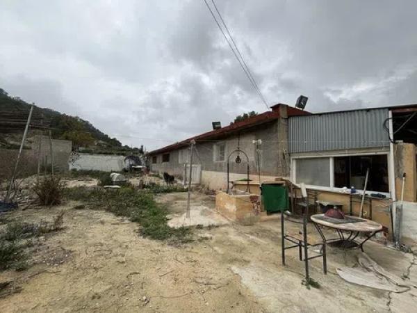 Piso en via Sense Nom