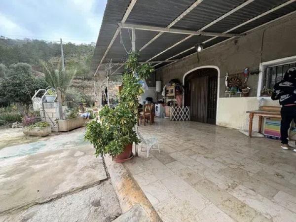 Piso en via Sense Nom