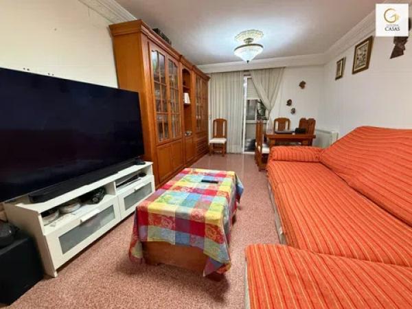 Piso en avenida Ancha de Castelar