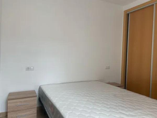 Piso en calle Benedicto Xvi, 2