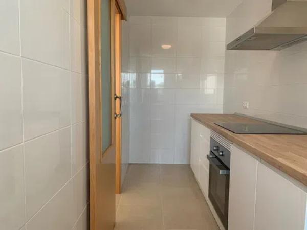 Piso en calle Benedicto Xvi, 2