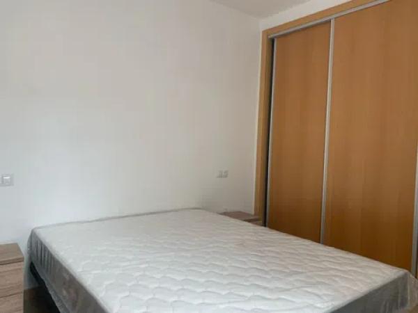 Piso en calle Benedicto Xvi, 2