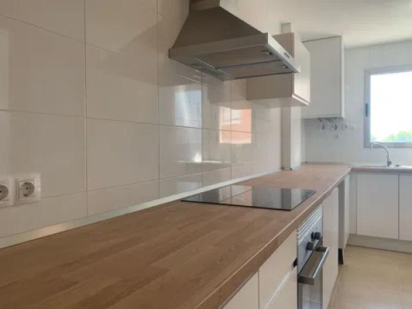 Piso en calle Benedicto Xvi, 2