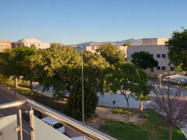 Piso en calle Cox, 8