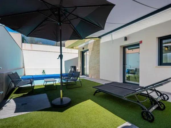 Chalet pareado en calle la Herrada s/n