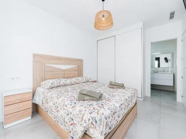 Chalet pareado en calle la Herrada s/n