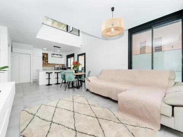 Chalet pareado en calle la Herrada s/n