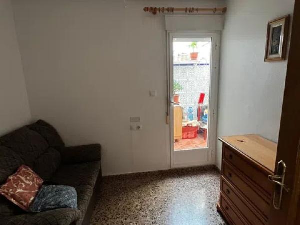 Piso en calle Fernanda Santamaría