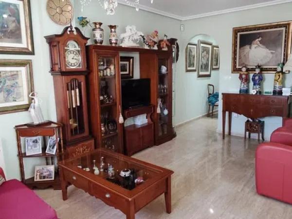 Piso en calle Basilio Paredes