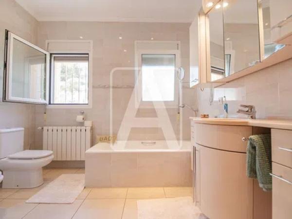 Chalet en La Fustera