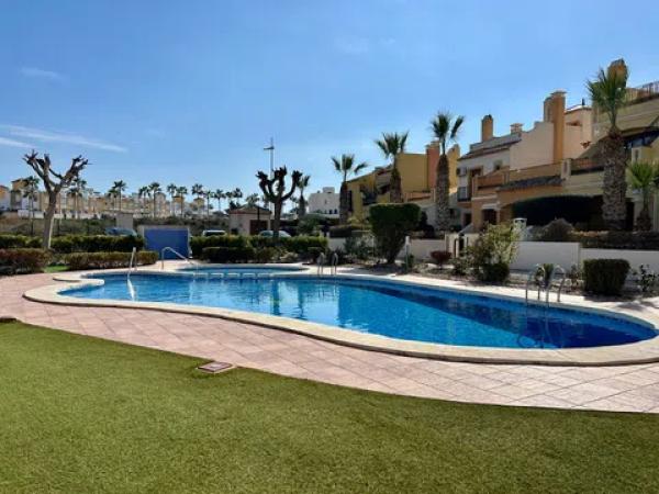 Ático en calle Rafal, 228