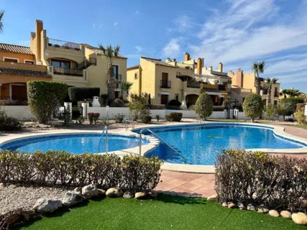 Ático en calle Rafal, 228