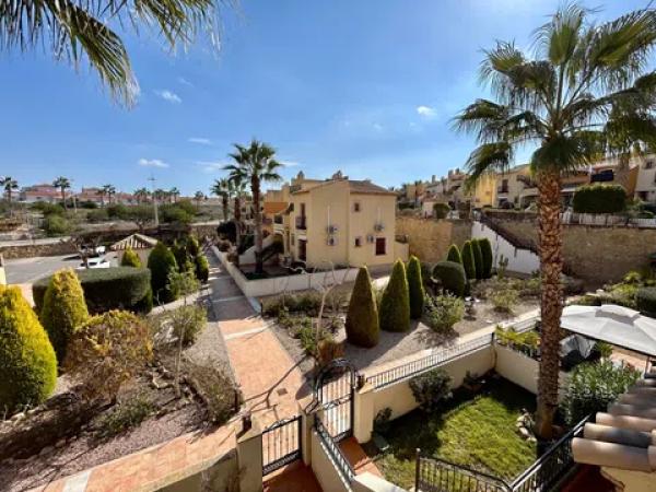 Ático en calle Rafal, 228