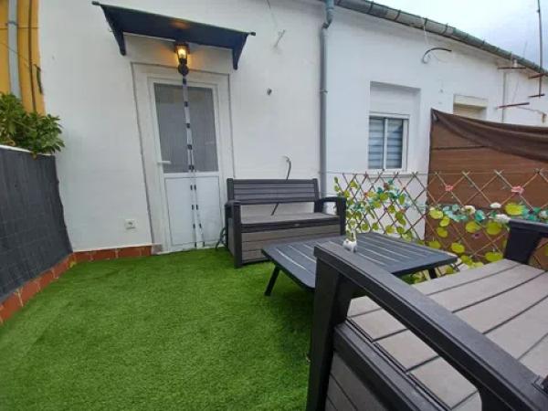 Casa independiente en calle Alcalá Zamora, 7