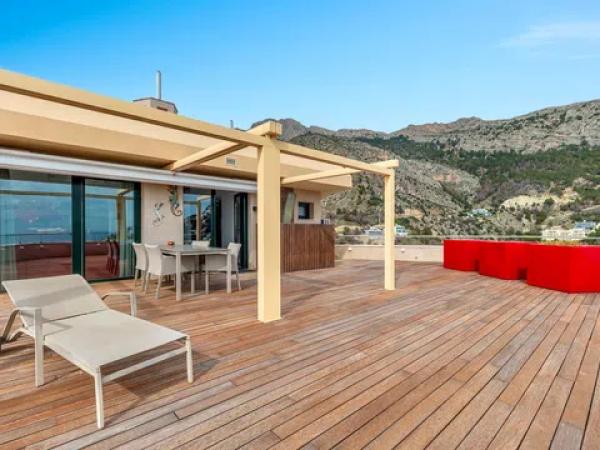 Piso en avenida Principal