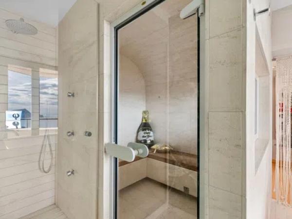 Piso en avenida Principal