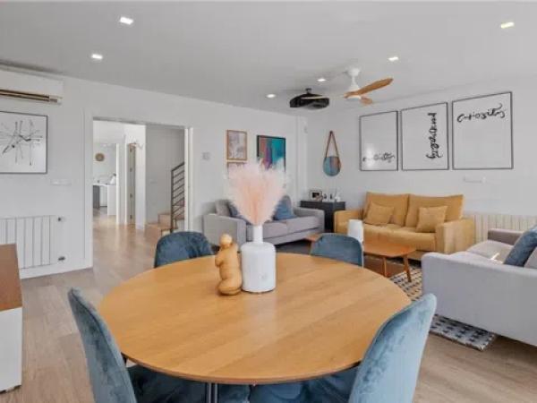 Chalet adosado en calle Turquesa