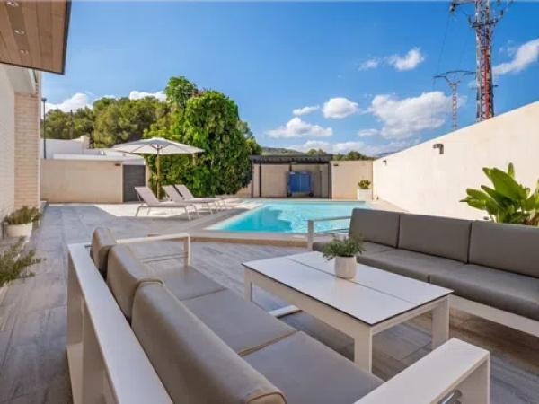 Chalet adosado en calle Turquesa