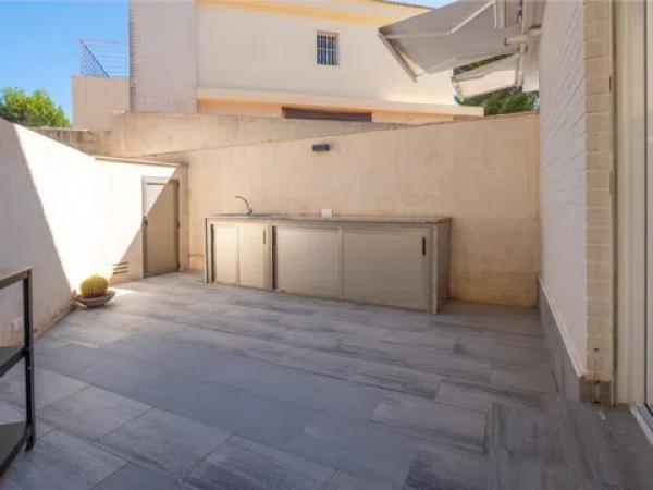 Chalet adosado en calle Turquesa