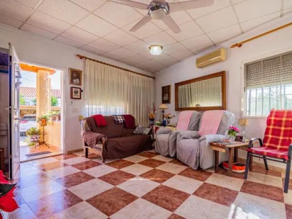 Casa independiente en camino dels Alguers