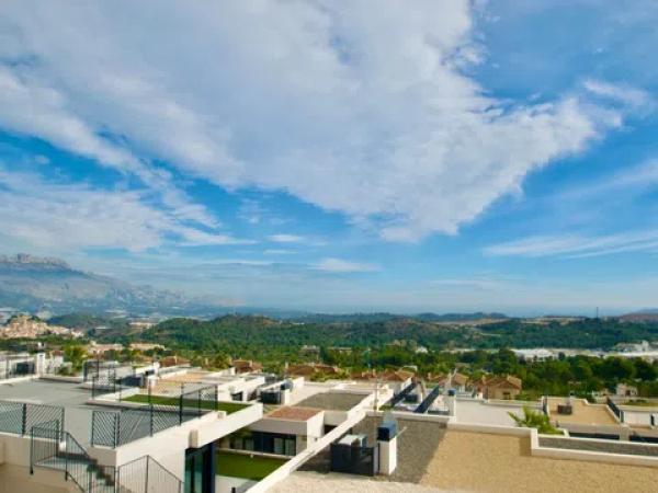 Casa independiente en calle Alto