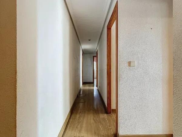 Piso en calle Benito Pérez Galdós