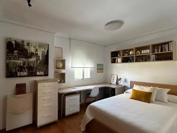 Casa independiente en calle Entrepinos