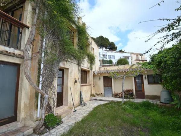 Chalet adosado en calle Sant Vicent