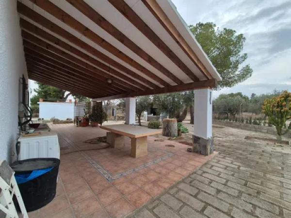 Casa independiente en camino la Casa Groga