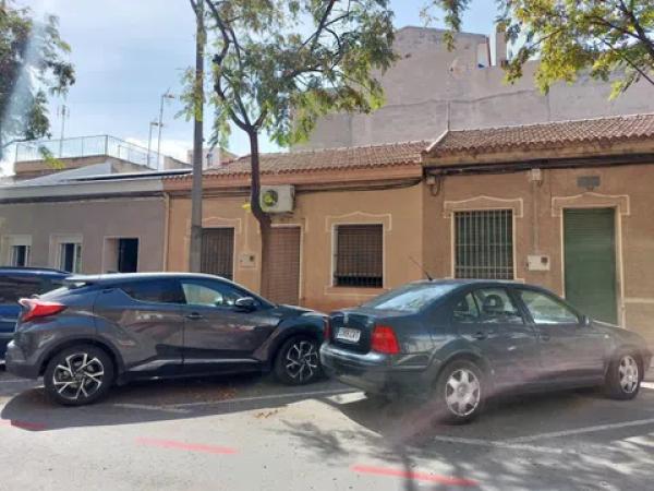 Casa independiente en calle Lillo Juan, 93