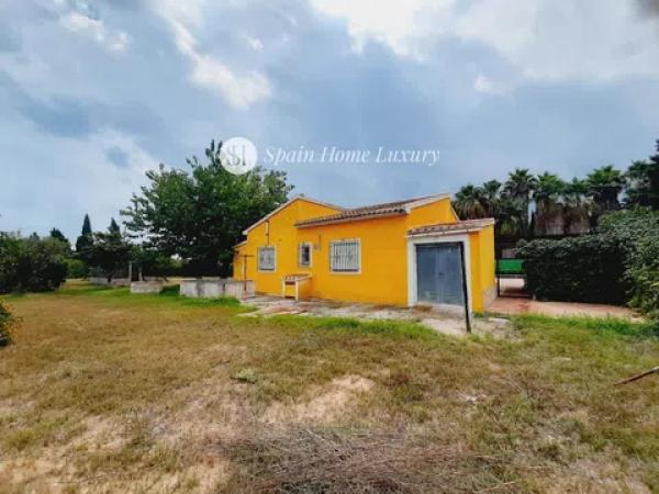 Casa independiente en camino de la Fontana