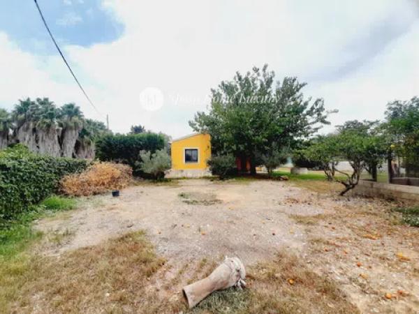 Casa independiente en camino de la Fontana