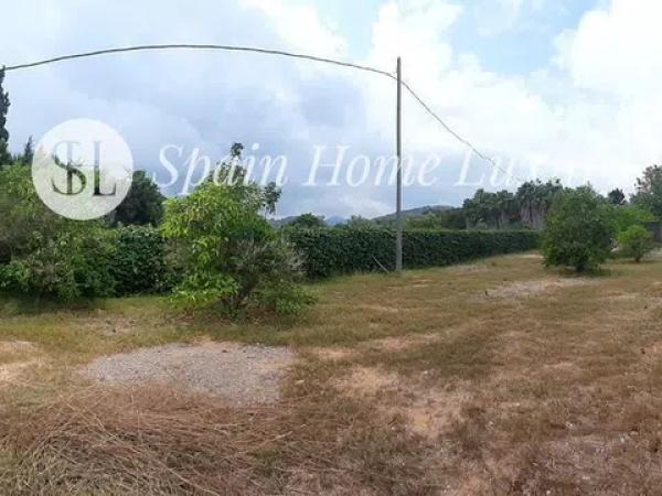 Casa independiente en camino de la Fontana