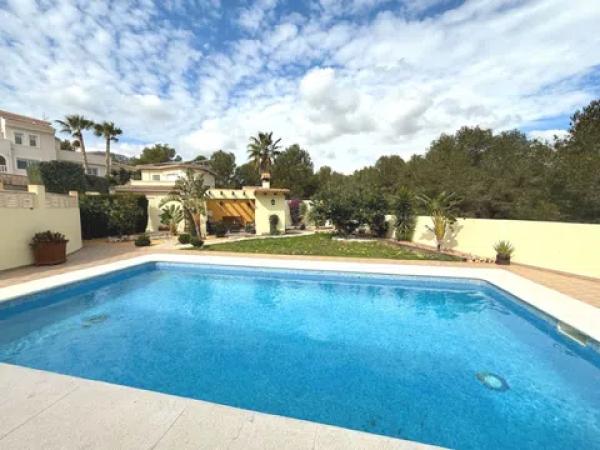 Casa independiente en Partida Garduix