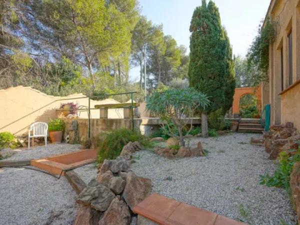 Casa independiente en camino dels Molins